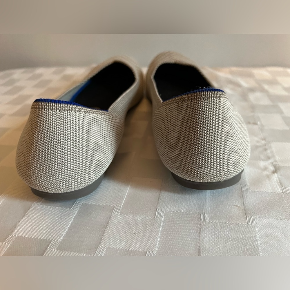 Size 8 Rothy’s the Flat. Round toe gray quartz flats. Good preowned condition - Picture 7 of 11